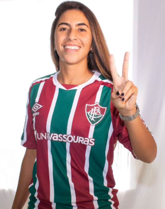 Verônica Fernandes